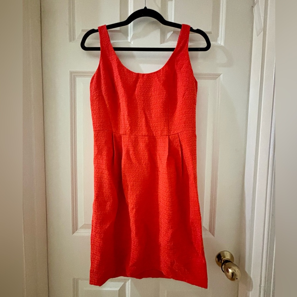 Ann Taylor Textured Orange Sleeveless Dress – Size 2
